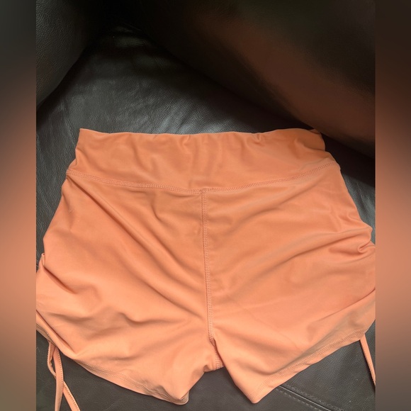 Playboy Drawstring Workout Shorts size XL - Picture 3 of 3